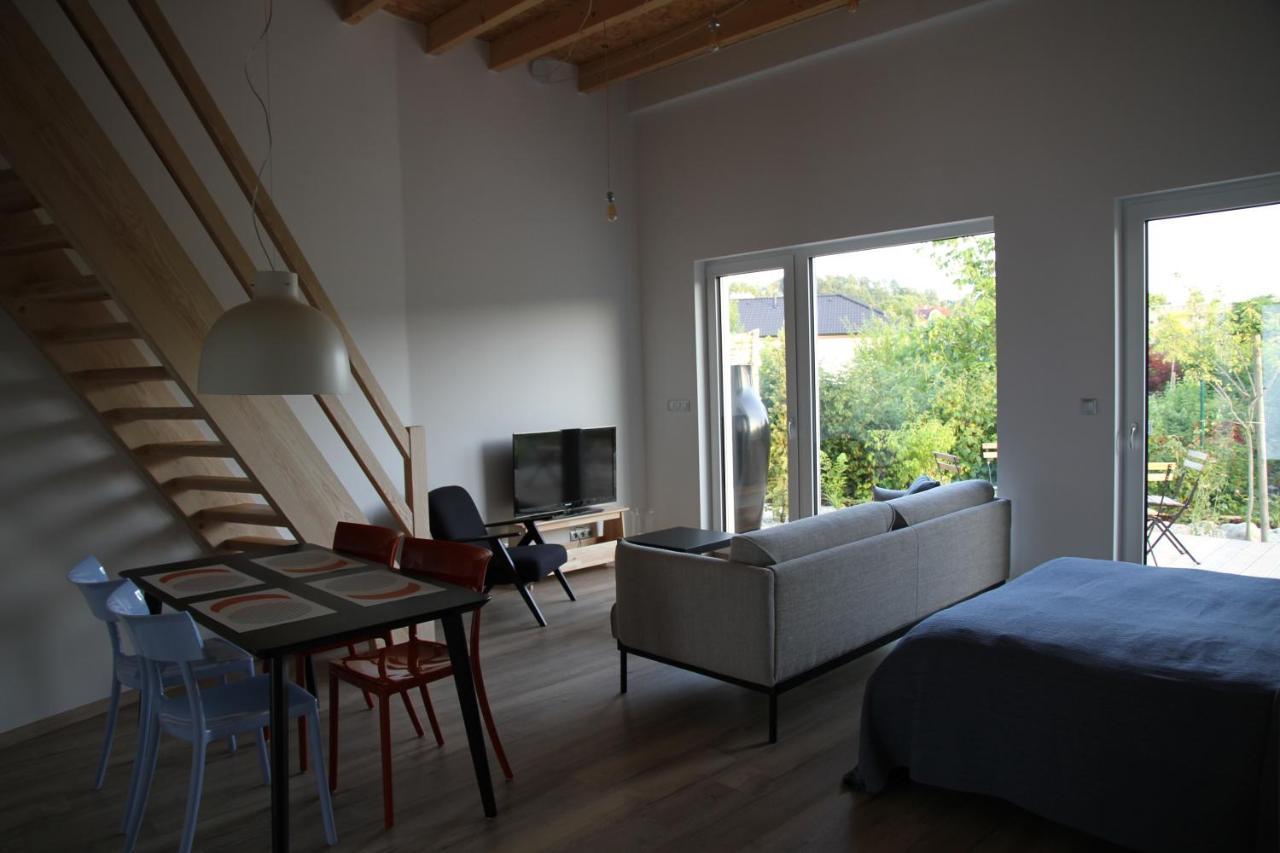 Apartmany Hluboka Nad Vltavou S Vyhledem Na Zamek Bagian luar foto