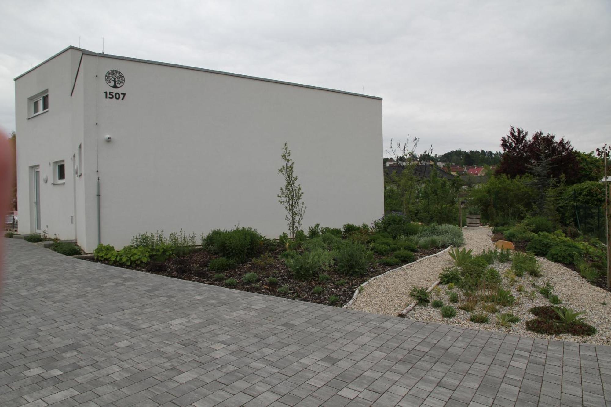 Apartmany Hluboka Nad Vltavou S Vyhledem Na Zamek Bagian luar foto